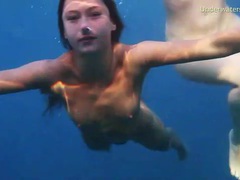 FreeKiloSex presents: See lean naked bodies underwater in ocean