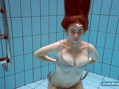 FreeKiloSex presents: Perfect body teen lola enjoys the moment
