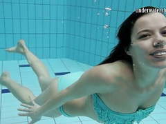 FreeKiloSex presents: Gazel podvodkova underwater naked beauty