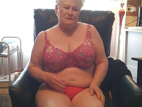 FreeKiloSex presents: Granny  loves talking dirty to her fans so they can get off.