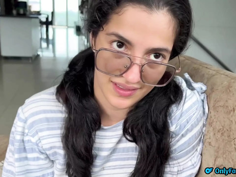 FreeKiloSex presents: ! student gives her virginity to her math teacher!