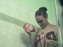 FreeKiloSex presents: Kinky amateur minx pours paint and cream all over her body